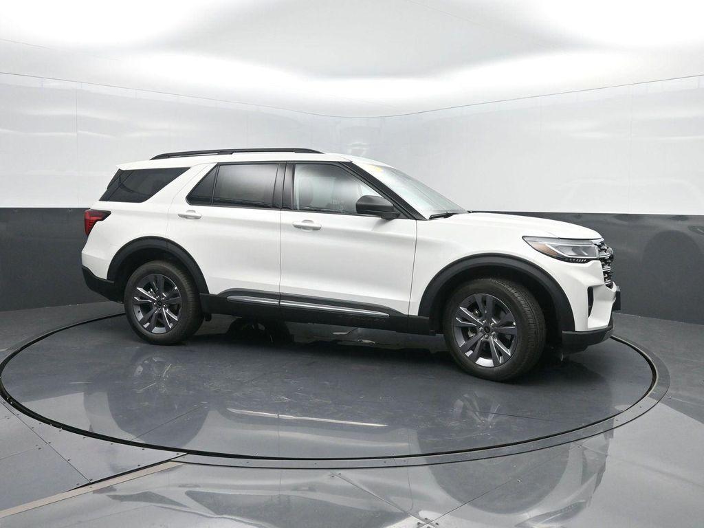 new 2025 Ford Explorer car, priced at $48,873