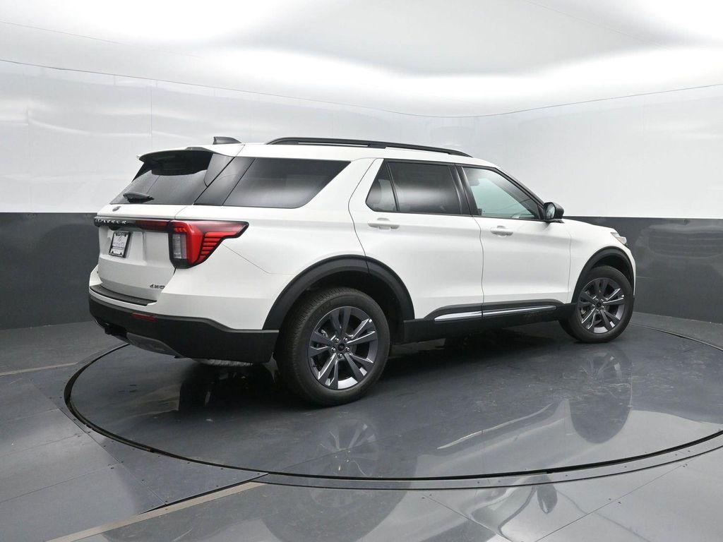 new 2025 Ford Explorer car, priced at $48,873