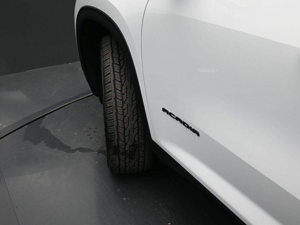 new 2026 GMC Acadia car, priced at $55,125