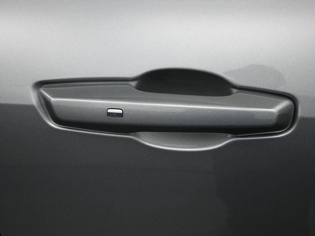 new 2026 Chevrolet Traverse car, priced at $60,720