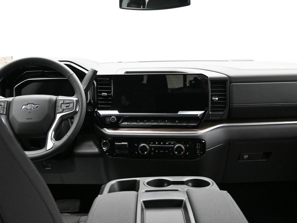 new 2025 Chevrolet Silverado 2500 car, priced at $64,200