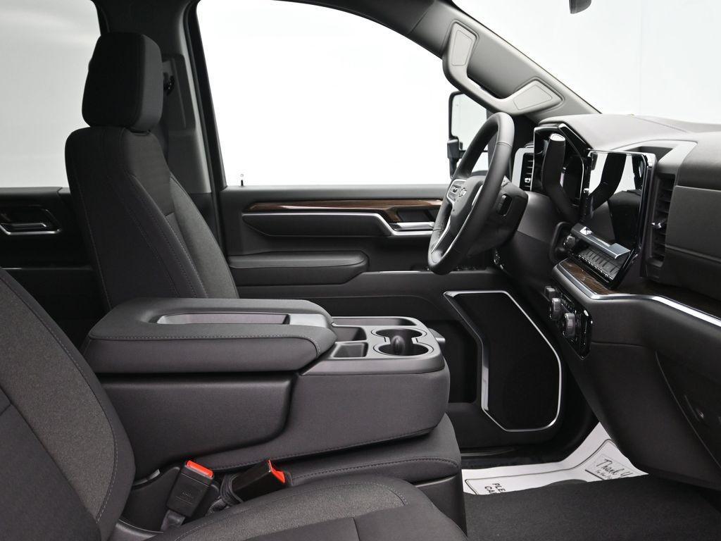 new 2025 Chevrolet Silverado 2500 car, priced at $64,200