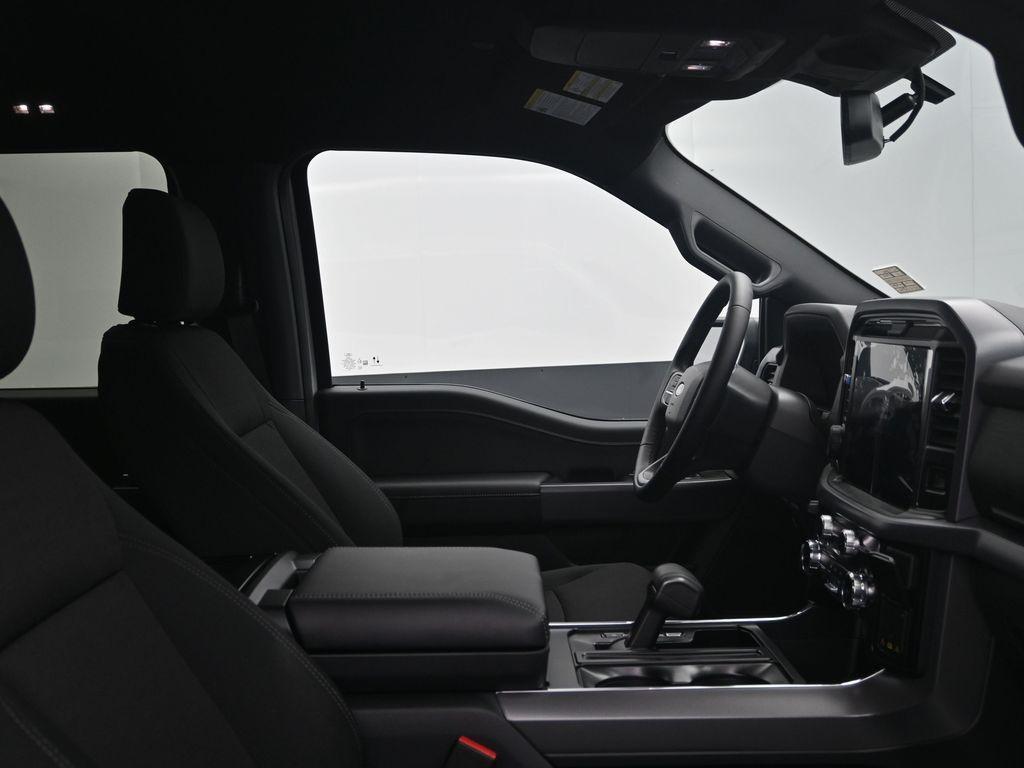 new 2025 Ford F-150 car, priced at $60,201