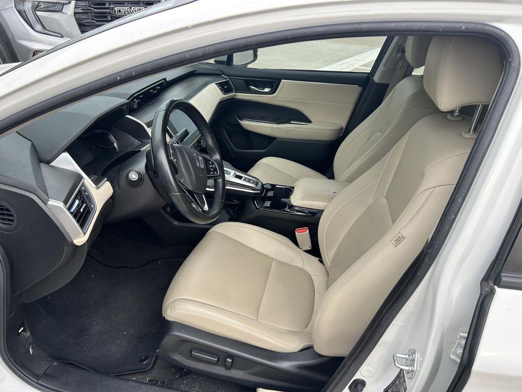 used 2018 Honda Clarity Plug-In Hybrid car, priced at $18,440