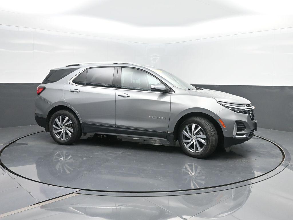used 2023 Chevrolet Equinox car, priced at $25,964