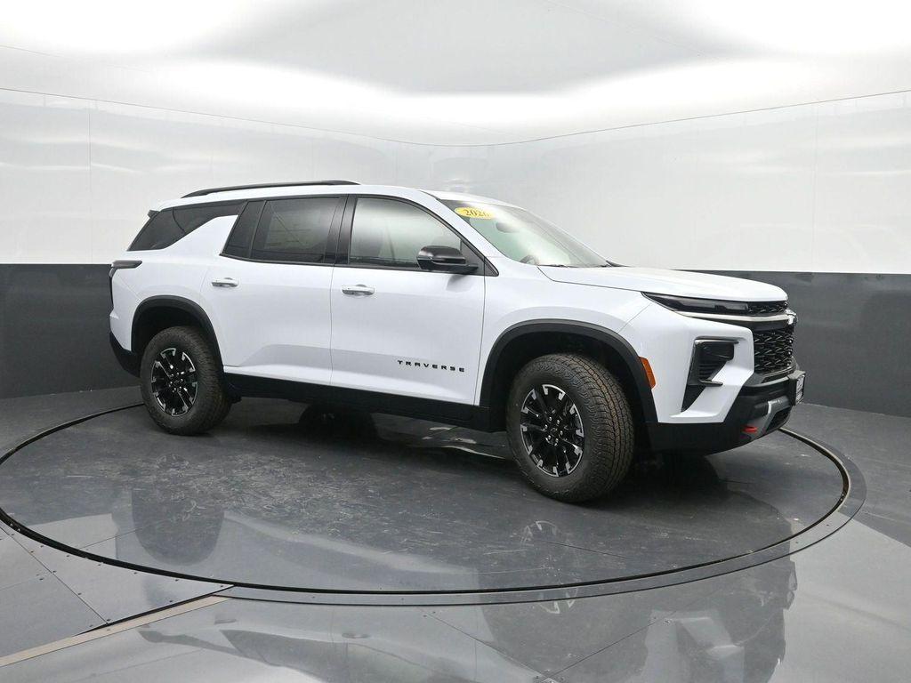 new 2026 Chevrolet Traverse car, priced at $54,440
