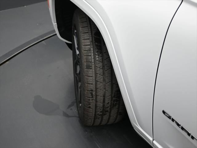 new 2025 Jeep Grand Cherokee L car, priced at $74,825