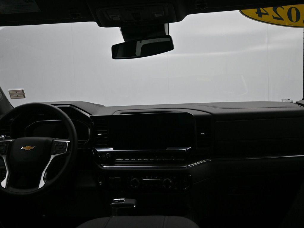 used 2024 Chevrolet Silverado 1500 car, priced at $47,550