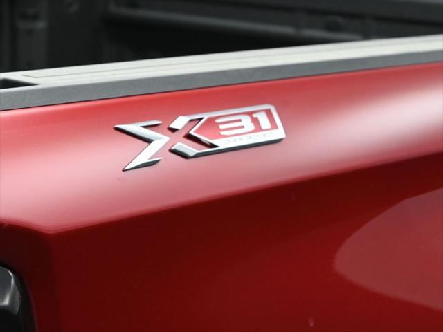 new 2025 GMC Sierra 1500 car, priced at $58,584