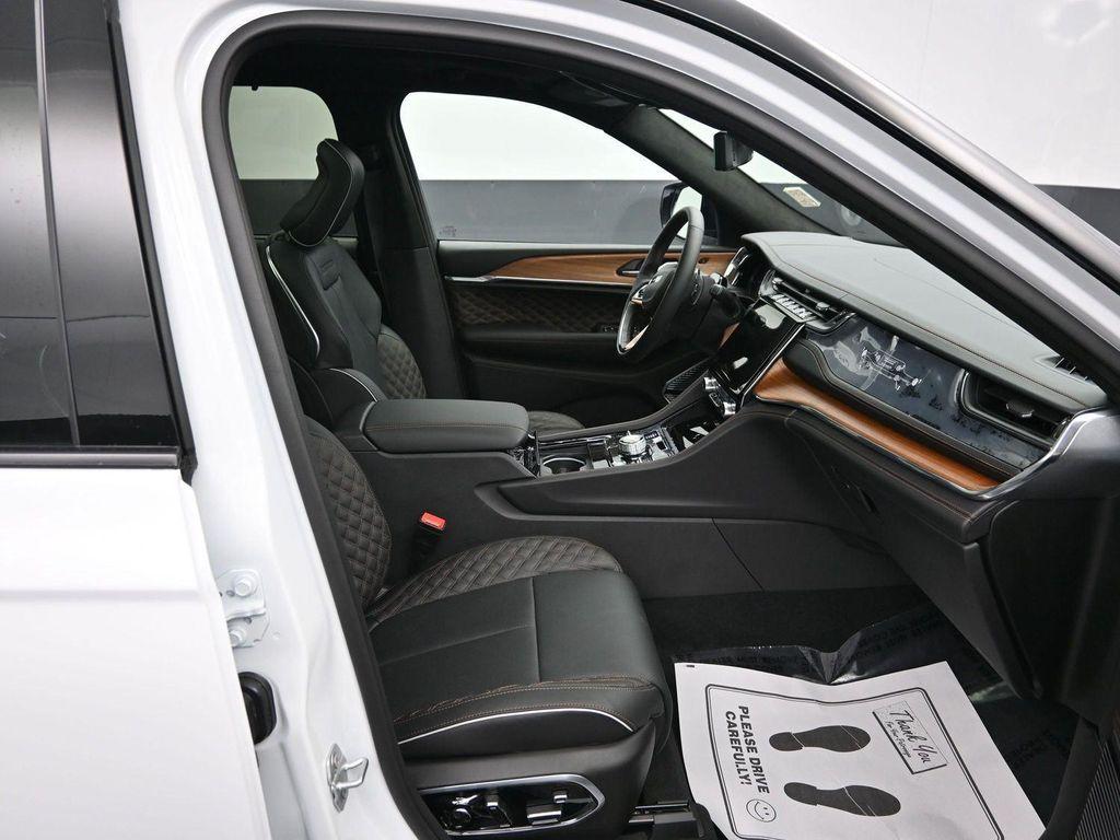 used 2025 Jeep Grand Cherokee L car, priced at $64,420