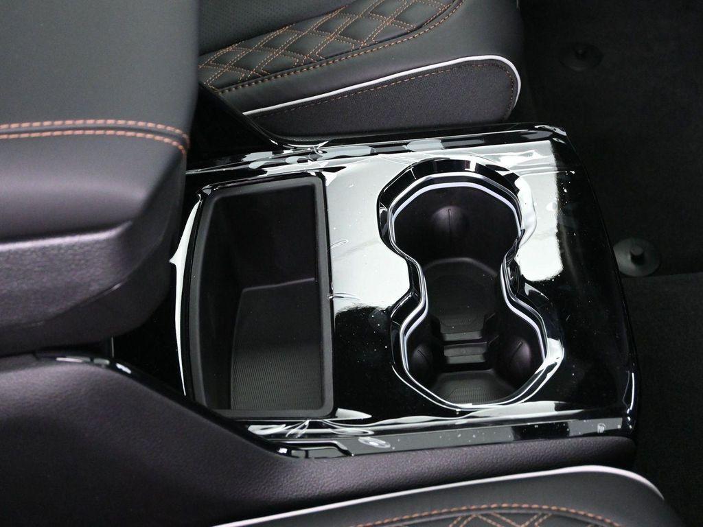 used 2025 Jeep Grand Cherokee L car, priced at $64,420