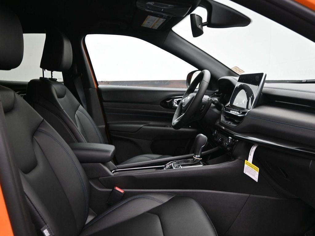 new 2026 Jeep Compass car, priced at $36,907