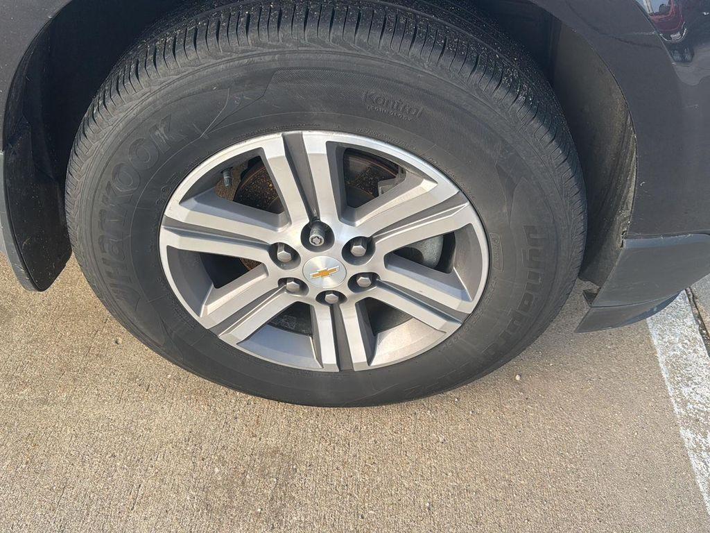 used 2016 Chevrolet Traverse car, priced at $10,870