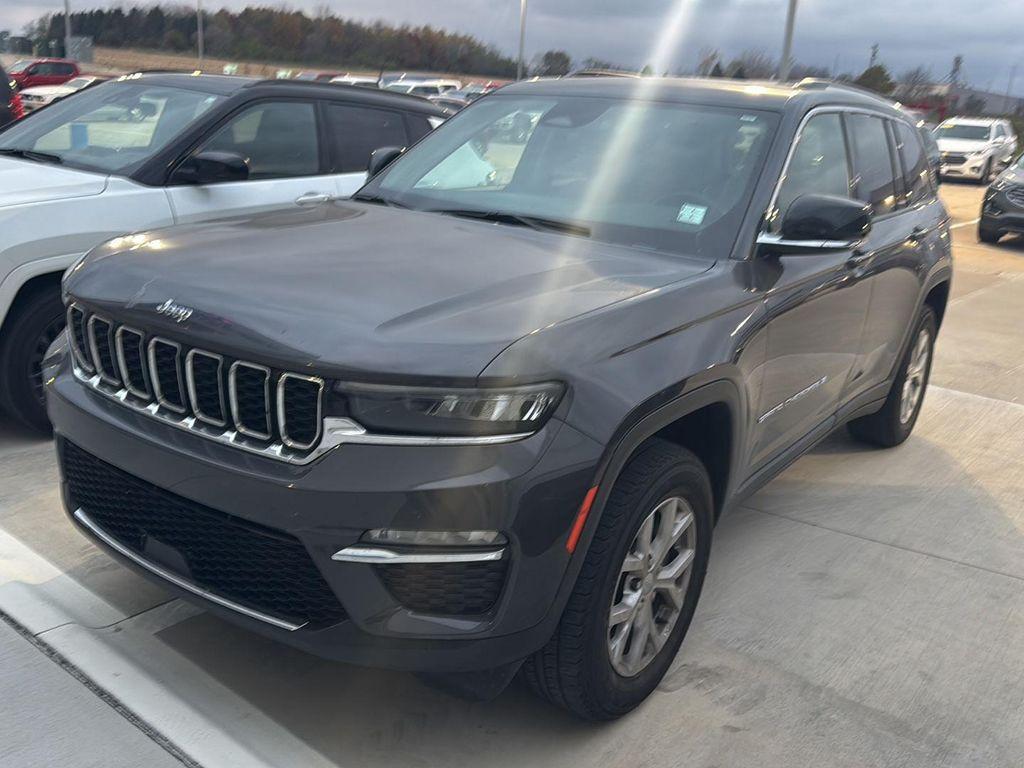 used 2023 Jeep Grand Cherokee car, priced at $27,940