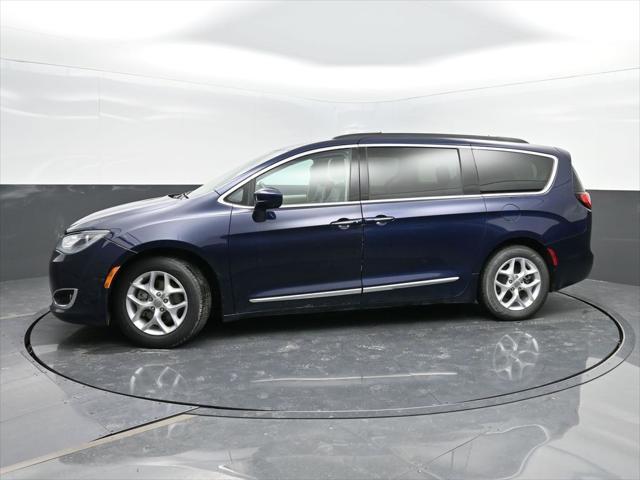 used 2017 Chrysler Pacifica car, priced at $12,497