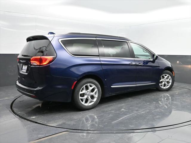 used 2017 Chrysler Pacifica car, priced at $12,497