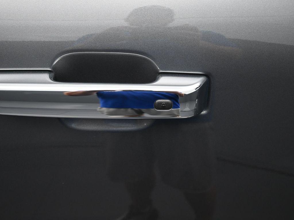 new 2025 Ford F-150 car, priced at $69,185