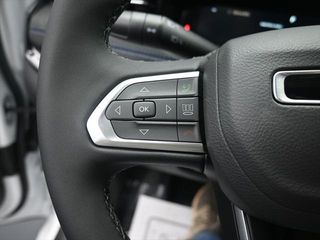 new 2025 Jeep Compass car, priced at $36,777