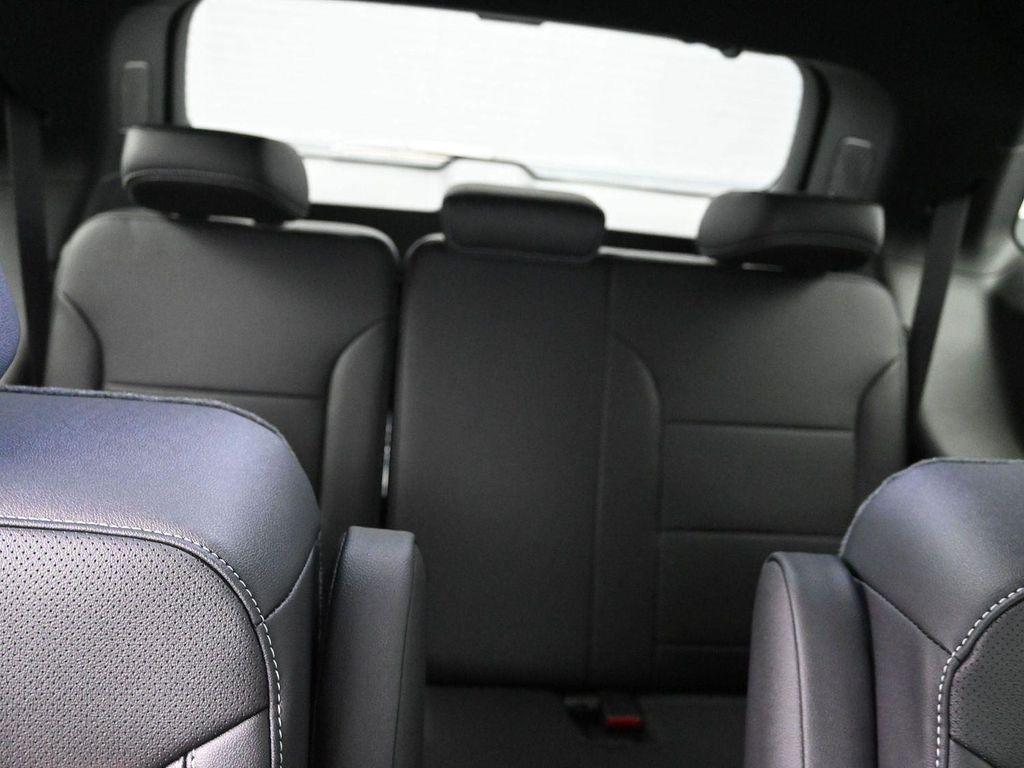 new 2026 Chevrolet Traverse car, priced at $45,415