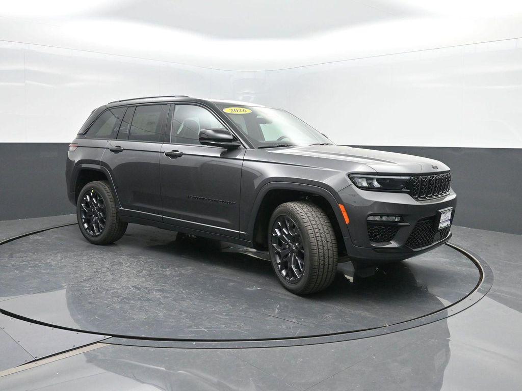 new 2025 Jeep Grand Cherokee car, priced at $68,996