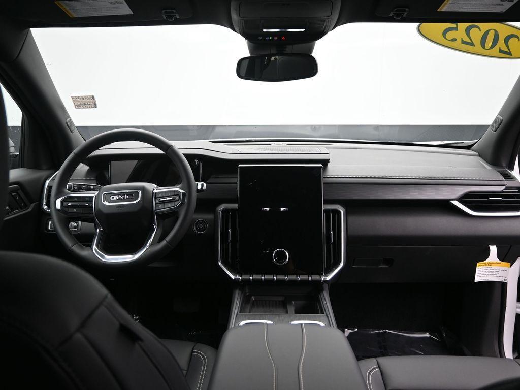 new 2025 GMC Acadia car, priced at $50,325