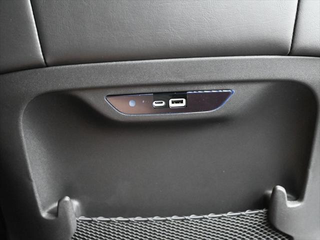 new 2025 Chrysler Pacifica car, priced at $42,247