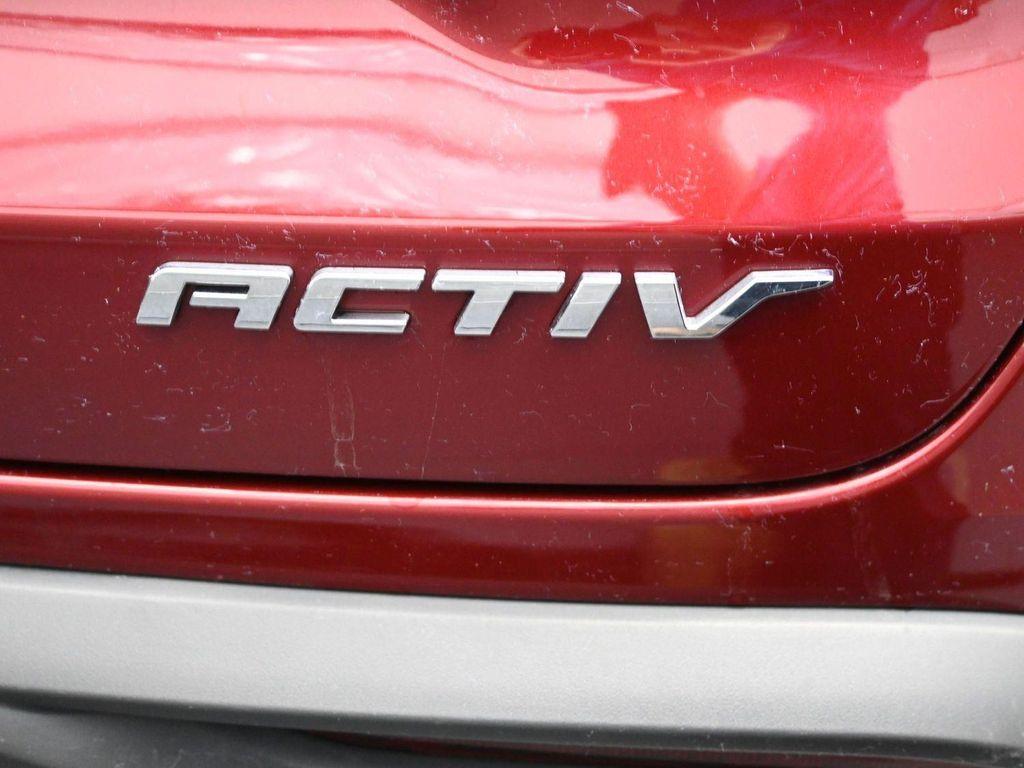 used 2024 Chevrolet Trax car, priced at $21,987