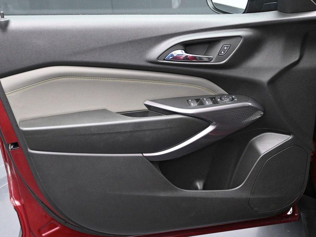 used 2024 Chevrolet Trax car, priced at $21,987