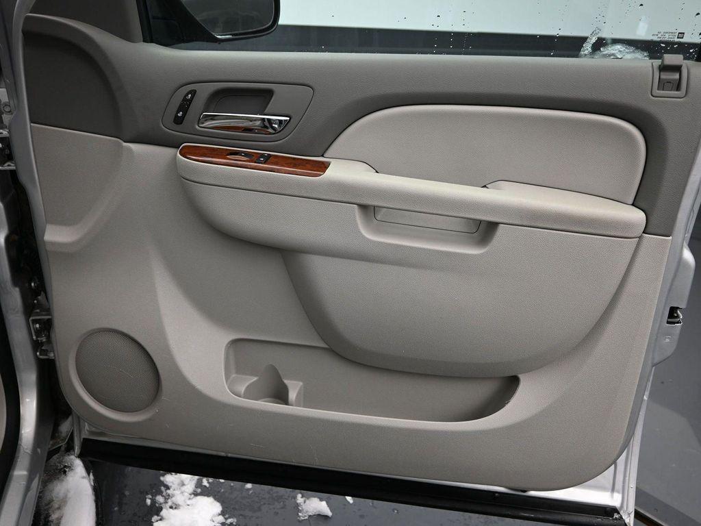 used 2014 Chevrolet Tahoe car, priced at $12,550