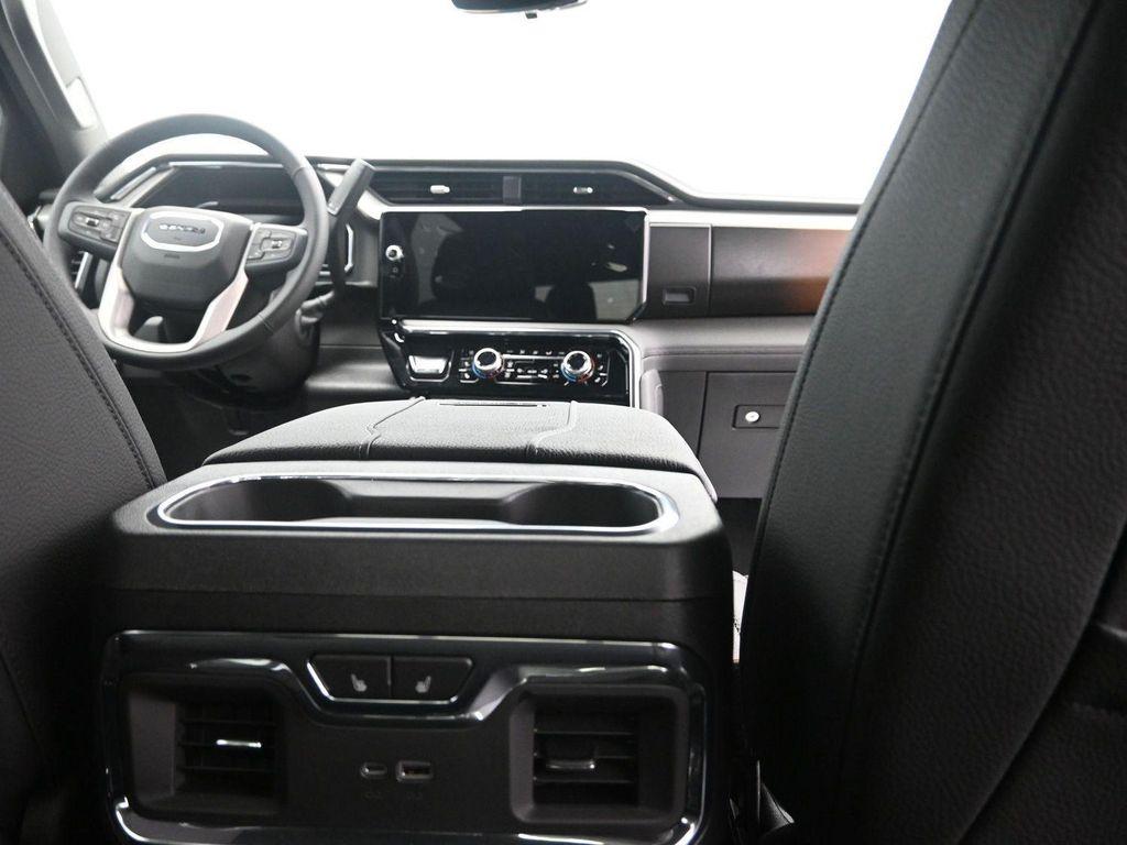 new 2025 GMC Sierra 2500 car, priced at $88,915