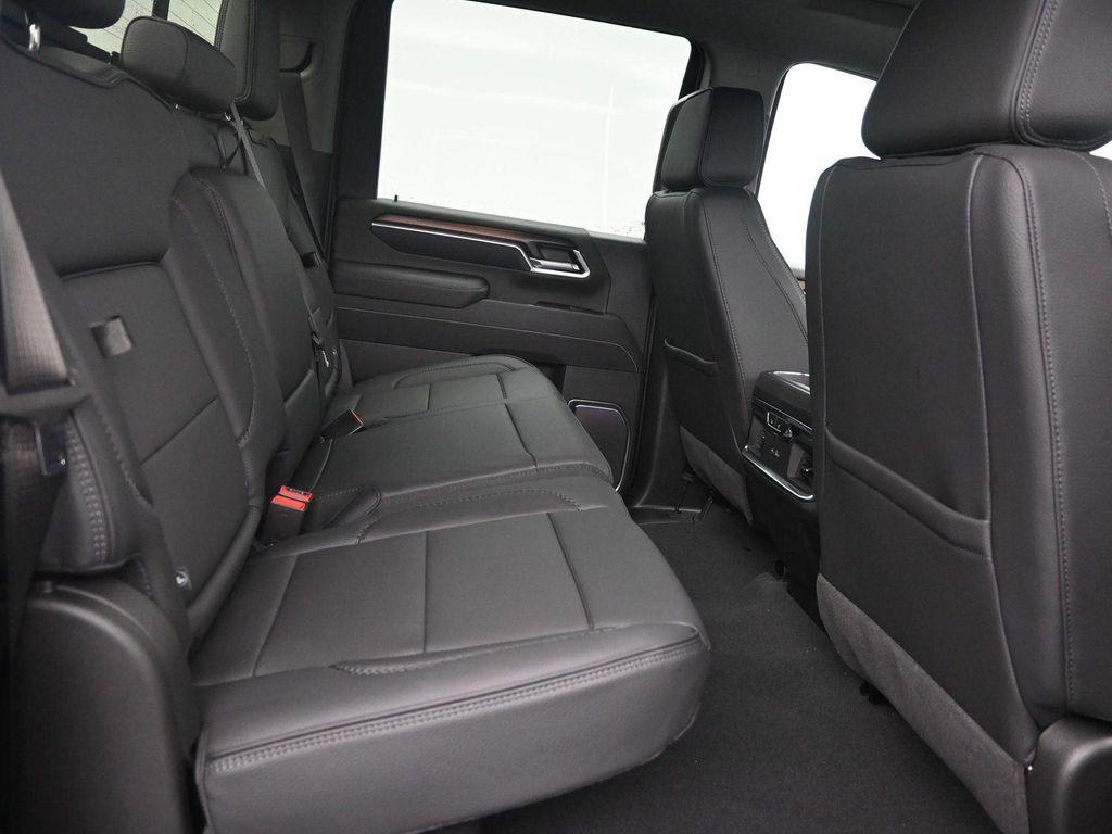 new 2025 GMC Sierra 2500 car, priced at $88,915