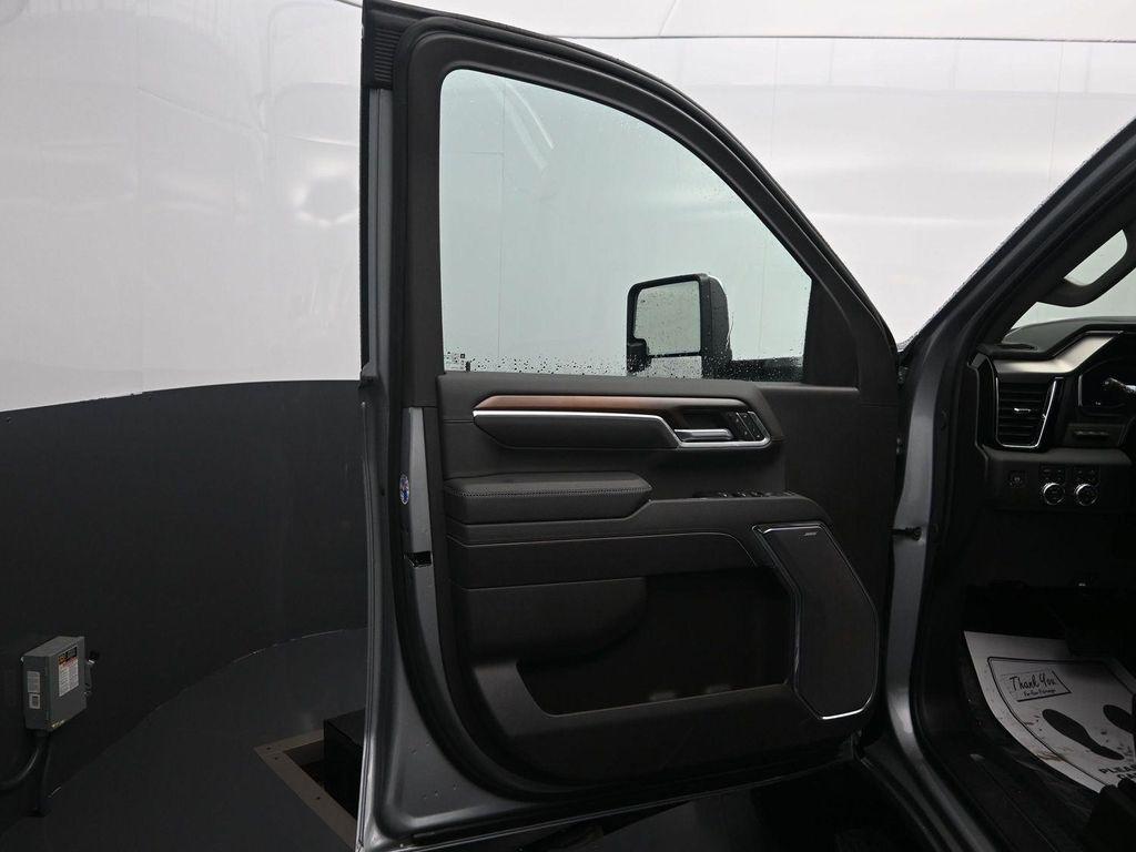 new 2025 GMC Sierra 2500 car, priced at $88,915