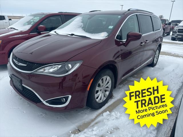 used 2018 Chrysler Pacifica car, priced at $13,870