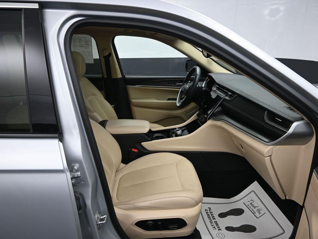used 2022 Jeep Grand Cherokee L car, priced at $32,960