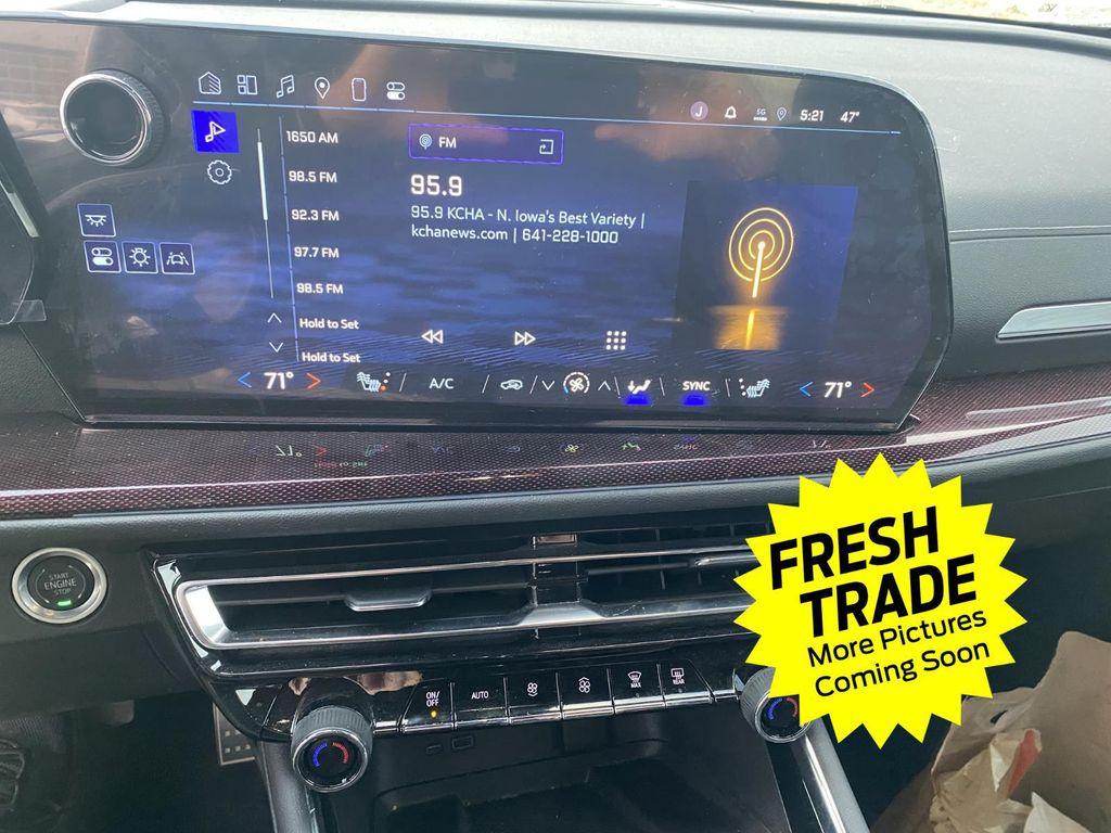 used 2025 Chevrolet Traverse car, priced at $47,840