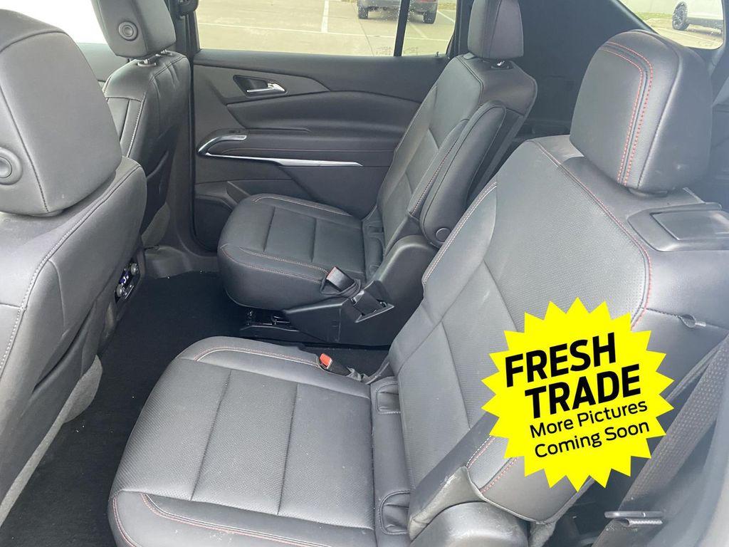 used 2025 Chevrolet Traverse car, priced at $47,840