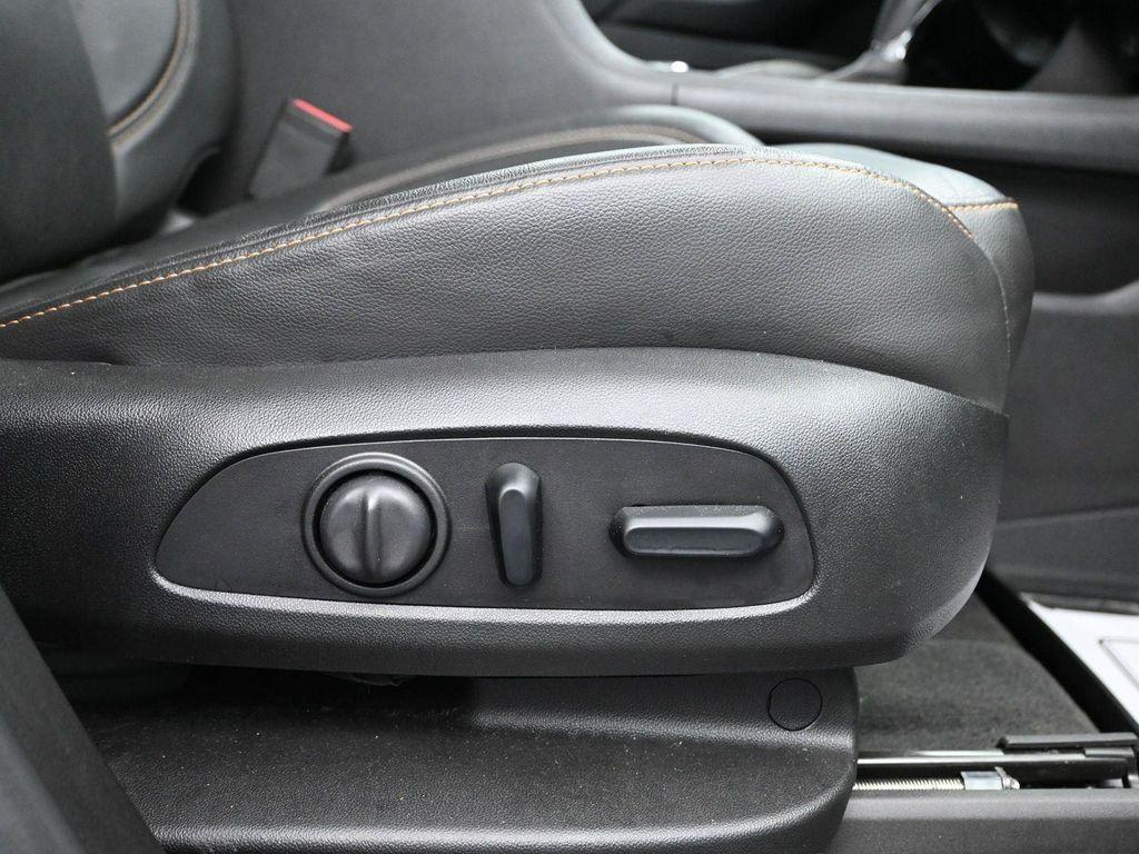 used 2020 Chevrolet Traverse car, priced at $23,480