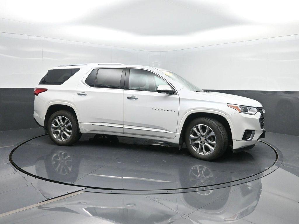 used 2020 Chevrolet Traverse car, priced at $23,480
