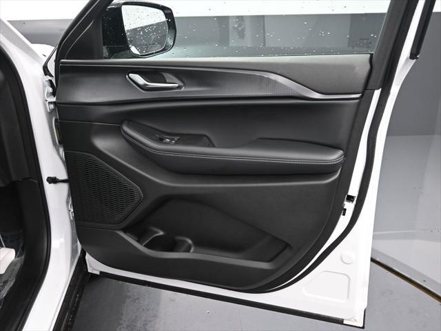 new 2025 Jeep Grand Cherokee car, priced at $47,580