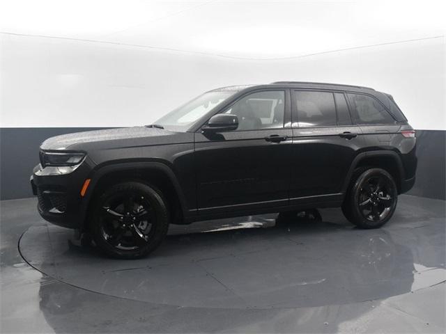 new 2024 Jeep Grand Cherokee car, priced at $48,670