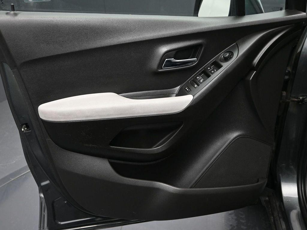 used 2019 Chevrolet Trax car, priced at $10,920