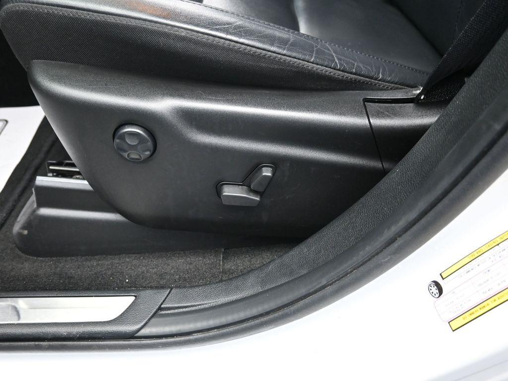used 2022 Jeep Grand Cherokee car, priced at $26,550