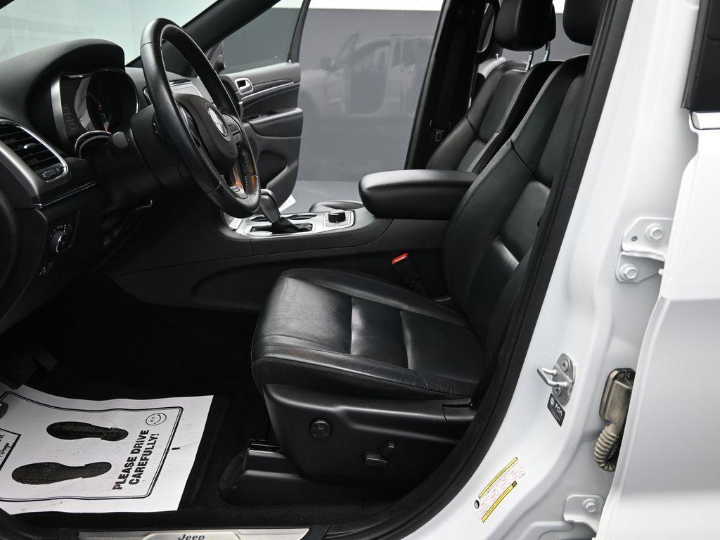 used 2022 Jeep Grand Cherokee car, priced at $26,550