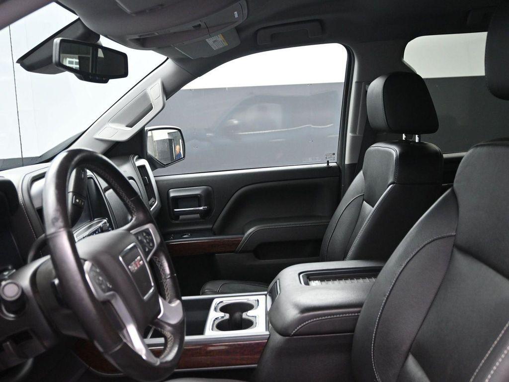 used 2018 GMC Sierra 1500 car, priced at $31,576