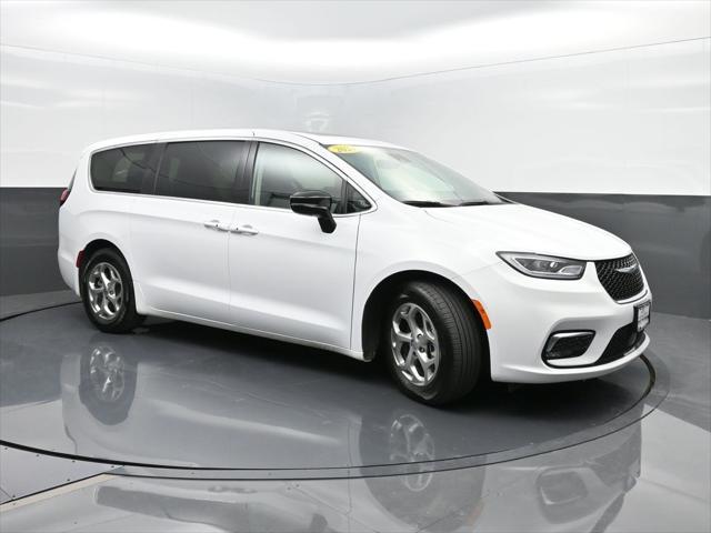 used 2024 Chrysler Pacifica car, priced at $35,450