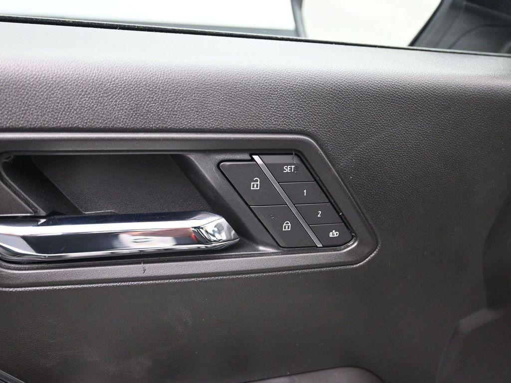 new 2025 GMC Canyon car, priced at $57,070