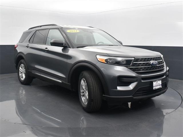 new 2024 Ford Explorer car, priced at $39,945