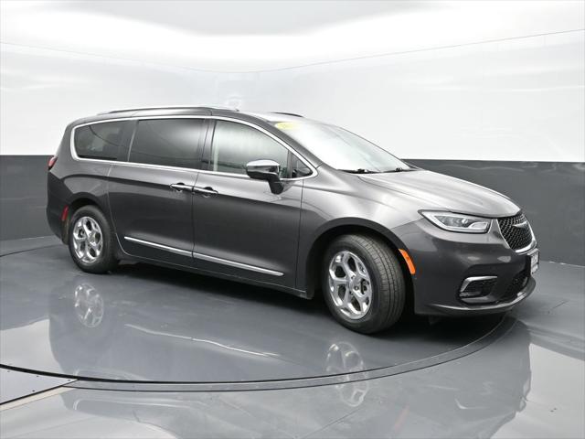 used 2021 Chrysler Pacifica Hybrid car, priced at $19,920