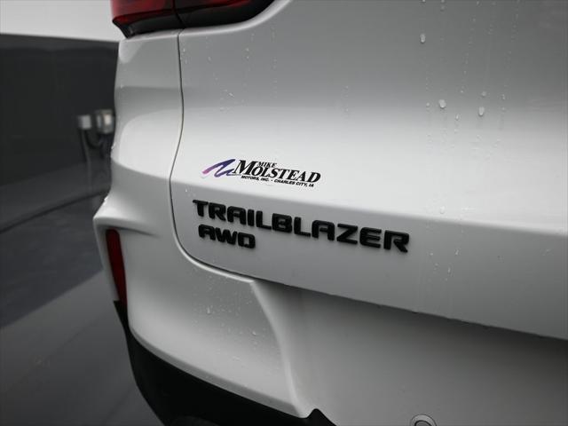 new 2024 Chevrolet TrailBlazer car, priced at $32,580