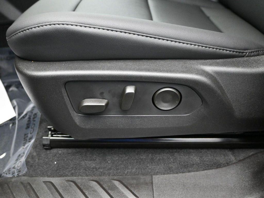 new 2026 GMC Canyon car, priced at $46,607